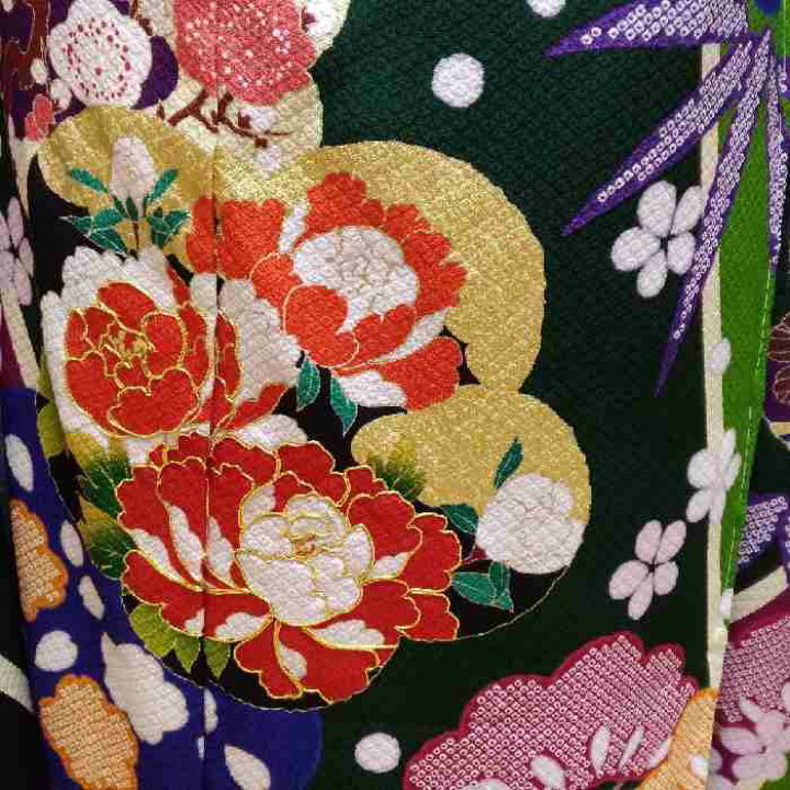 楽天市場】【送料無料】振袖 お仕立て付き 正絹 友禅柄 刺繍 濃緑地 