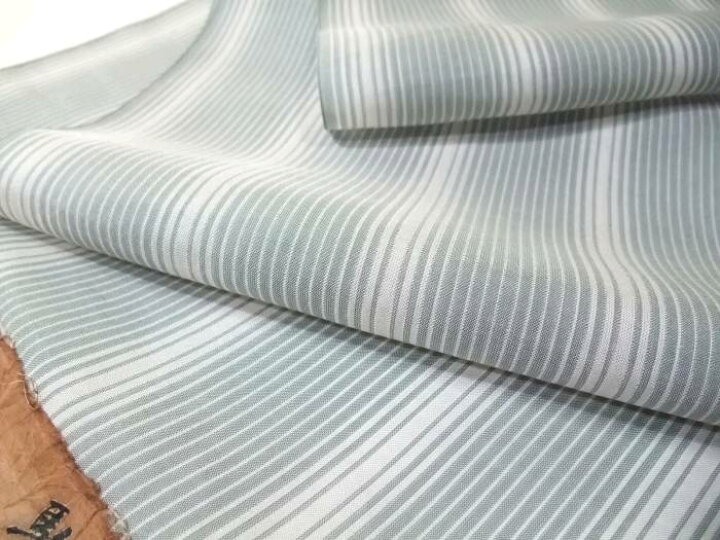 楽天市場】【送料無料】夏物です！正絹夏小紋生地○夏柿渋経絽縞模様柄  