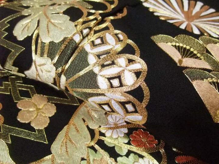 楽天市場】【送料無料】逸品 正絹総刺繍黒留袖生地 蘇州刺繍−菱取吉祥 