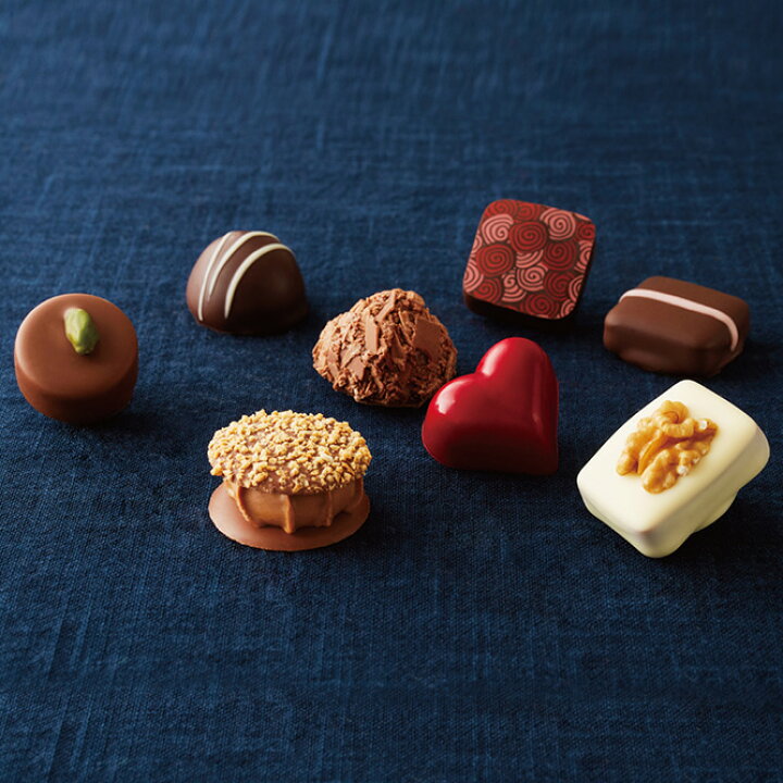 楽天市場 ホワイトデー限定販売 ショコラ 8ヶ入 高評価4 76ホワイトデー チョコレート チョコ ギフト スイーツ お菓子 洋菓子 高級 人気 かわいい お返し おしゃれ お取り寄せ デジレー ダスカコレクション