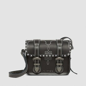 ドクターマーチン Dr.Martens メンズ レディース ユニセックス GOTHIC AMERICANA 7 INCH SATCHEL BAG AC917013 サッチェル バッグ BLACK ブラック ブラック カントリー ウエスタン 24SS 春夏 新作