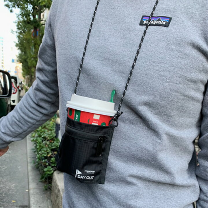 楽天市場 ネックウォレット ドリンクホルダー 持ち歩き カップホルダー ドリンク テイクアウト ミニ財布 ペットボトルホルダー カフェ ウォーキング フェス 手ぶら 便利 ミニウォレット ショルダーウォレット 旅行 財布 ツルス Tsurusu Do0 デイアウト Dayout Day 楽天市場 ネックウォレット ドリンクホルダー 持ち歩き カップホルダー ドリンク テイクアウト ミニ財布 ペットボトルホルダー カフェ ウォーキング フェス 手ぶら 便利 ミニウォレット ショルダーウォレット 旅行 財布 ツルス Tsurusu Do0 デイアウト Dayout Day
