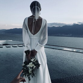 上品 フランス風 Vネック シンプル ボリューム袖 ウェディングドレス 二次会 結婚式 前撮り ワンピース Aラインドレス