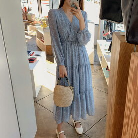 【クーポン利用で30％OFF】ワンピース ロング レディース ロングワンピース ドット柄 Vネック カシュクール シフォン 長袖 ペールブルー 韓国 メール便送料無料