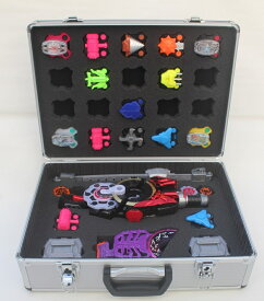 ケースのみ商品 DXデザイアドライバー ゾンビレイズバックル レイズバックル ホルダー 収納ケース/box 仮面ライダーギーツ 変身ベルトセット SGレイズバックル GPレイズバックル 収納 ケース ギーツ おもちゃ（for DX)