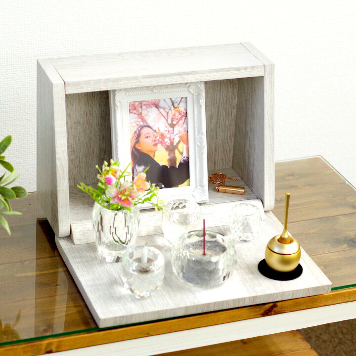 新しい到着 仏具セットきさらぎ プラチナ 香炉 湯呑 ローソク立 仏器 花瓶 モダン仏具5点セット 陶器製仏具セット モダン 仏壇 におすすめ 5具足 Fucoa Cl