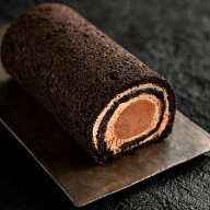 【冷凍配送】生チョコレートロールケーキ 母の日 ギフト お菓子 おすすめ チョコレート 高級 春の贈り物 …