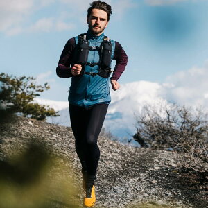 y|Cg10{zKIPRUN Lv gCjO ^Cc 900 Y