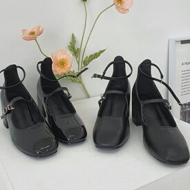 パンプス スクエアトゥ フロント バック ストラップ レディース チャンキーヒール 太ヒール 黒 ブラック レザー エナメル 歩きやすい 靴 婦人靴 韓国