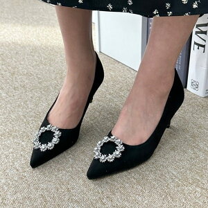 パンプス ビジュー ラインストーン ポインテッドトゥ レディース ミドルヒール 黒 ブラック スエード 歩きやすい パーティー 結婚式 フォーマル 靴 婦人靴 韓国
