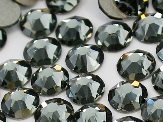 2088 ブラックダイヤモンドss20 (100粒）