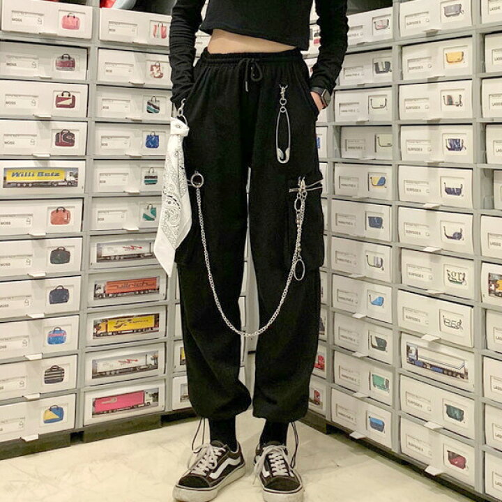 楽天市場 即納あり マットサテン ウエストゴム ブラック ストレート 2way カーゴパンツ 原宿系 ファッション レディース ゆめかわいい 服 奇抜 派手 個性的 ダンス 衣装 コスチューム ヒップホップ 韓国 大きいサイズ ダンス衣装decorative