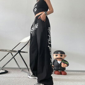ワイドパンツ ジャージパンツ ロゴプリント フロントロゴ 黒 ストレッチ ダンス 衣装 ヒップホップ コスチューム 韓国ファッション 大きいサイズ 個性的 パンツ