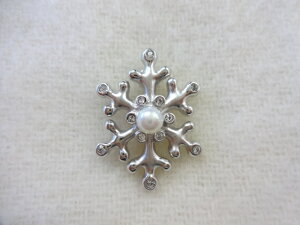 yzuhE@su[`iVo[FjW^tyyMt_zyyMt_̂zyyΉz