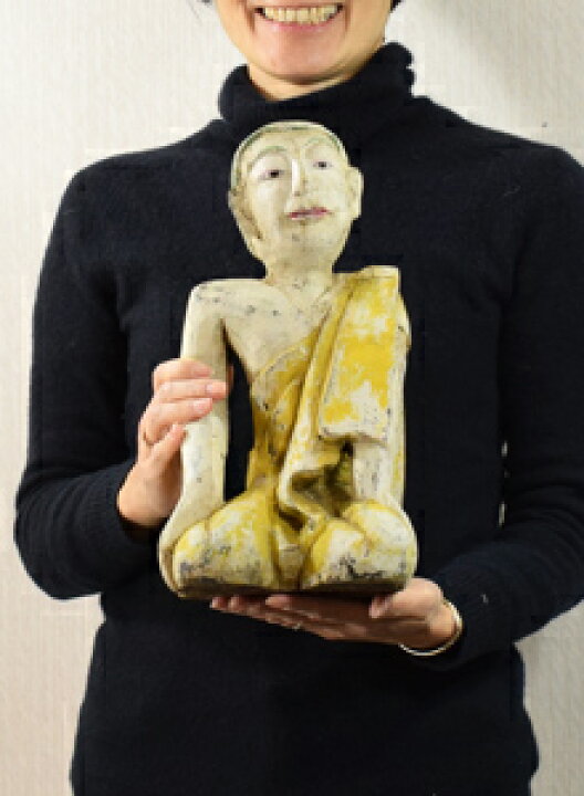 楽天市場】タイの修行僧（大） 時代を経たような木彫りのお坊さんの像 