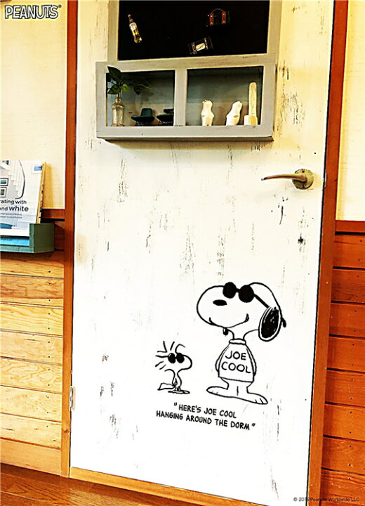 楽天市場 送料無料 スヌーピーとウッドストック Joe Cool ピーナッツ Peanuts Snoopy Friends 貼って剥がせる ウォールステッカー Pvc 壁紙 大判サイズ H580 W300mm Pwd21 Decoste 楽天市場 送料無料 スヌーピーとウッドストック Joe Cool ピーナッツ Peanuts Snoopy Friends 貼って剥がせる ウォールステッカー Pvc 壁紙 大判サイズ H580 W300mm Pwd21 Decoste