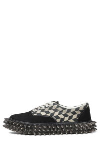 �yP10�{�zDIRTY SPIKE CANVAS SNEAKER - BLACK (26SS76FT68) doublet(�_�u���b�g)