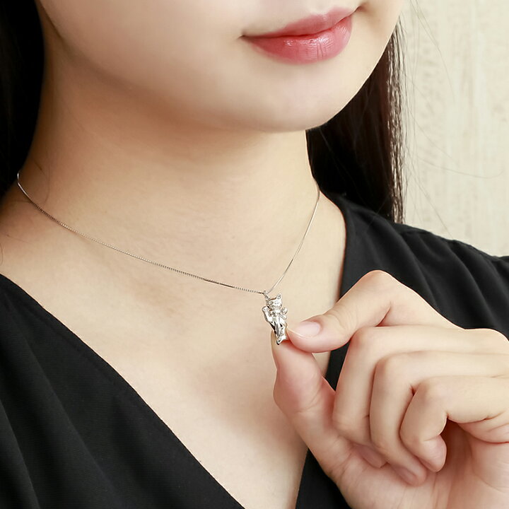 楽天市場】Deliciae K18WG 天然ダイヤモンド 招き猫ペンダント  
