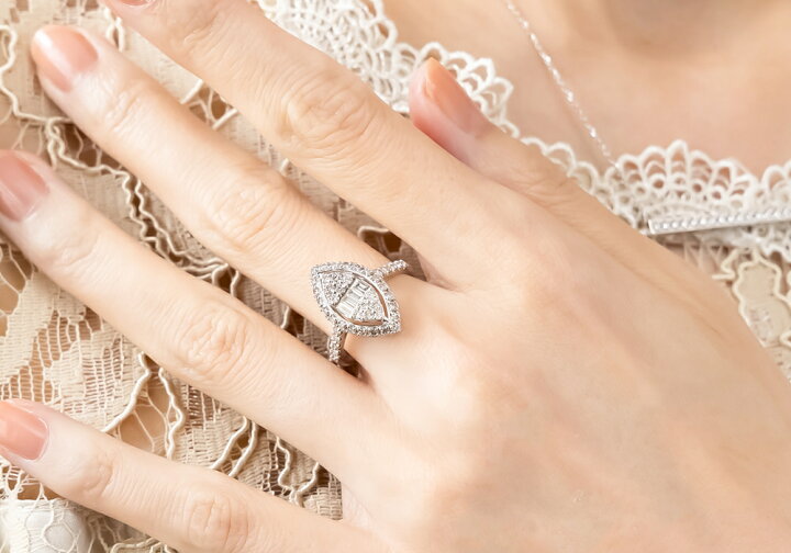 楽天市場】Deliciae マーキスタイプリング Pt900 天然ダイヤモンド  