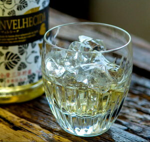 【LAISC金賞受賞】芋焼酎全量三年樽貯蔵田苑ENVELHECIDA(エンヴェレシーダ)化粧箱入700ml25度いも焼酎焼酎高級ギフト贈答プレゼント長期貯蔵熟成本格焼酎新発売