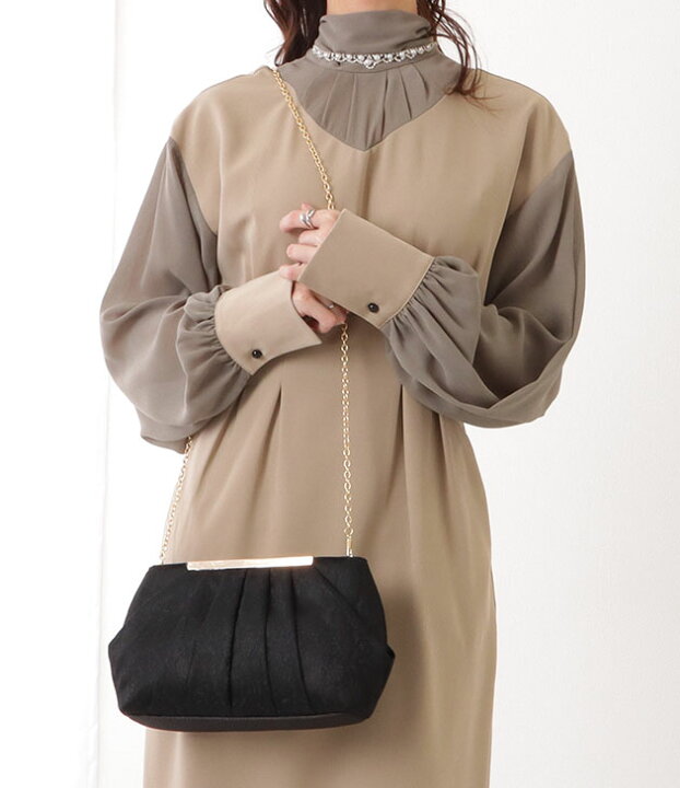 楽天市場】総レース メタリックバー プリーツ クラッチ バッグ 女性 