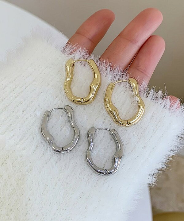 楽天市場】ボリューム ウエーブライン メタリック フープ ピアス 女性 