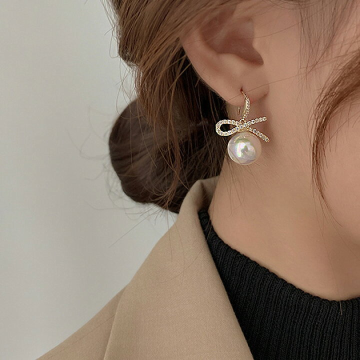 楽天市場】リッチ テイスト バラエティ デザイン ピアス 女性  