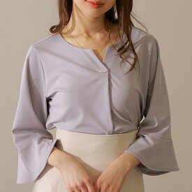 パールライン 7分袖 タック フレア ブラウス 女性 レディース トップス プルオーバー 春 夏 秋 単色 無地 上品 薄手 V スリット ラウンドネック きれいめ オフィス セレモニー オンコーデ ゆったり 体型カバー 着まわし シンプル 前開き フォーマル