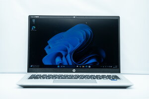 HP ProBook 430 G8 intel Core i5-1135G7 RAM 16GB SSD 256 GB obe[ 75.6%