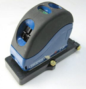 [U[no CL806
