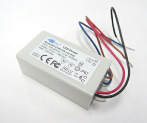 12Vdc��d��LED�h���C�o�[�E���W���[�� CVP012N-12V-P02