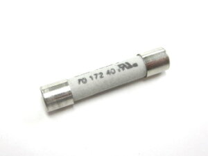 q[Y6.3×32mm500mA/1000V