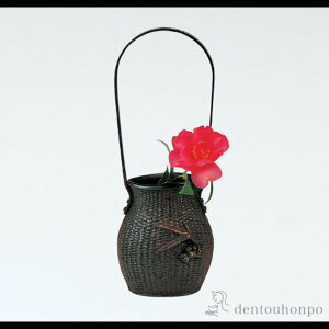 【LINE登録で300円クーポン】 銅製花瓶 変形網代 ( 木札名入れ有料 花瓶 フラワーベース 花器 仏間 おすすめ 高岡銅器 周年 創立 上場 竣工 開店 事務所移転 開業 プレゼント お祝い お返し お