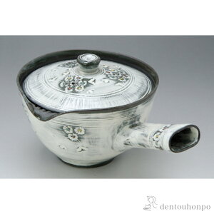 yLINEo^300~N[|z }{ ʎO ( L eB[|bg   {     oY j o  av[g җj Ê  Ď 