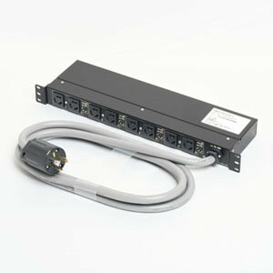 �A�����J���d�@ 1U�R���Z���g�o�[ ���~�`�E8���� �ڒn�`2P 30A 250V 30A(NEMA L6-30)���̓v���O/15A(NEMA L6-15)�o�̓R���Z���g 15A�T�[�L�b�g�v���e�N�^�[�t HKC2650PT