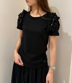 ★大人気★装いを一気にランクアップ★【GAUDI（ガウディ）】フリルショルダートップス レディース 半袖トップス デザインTシャツ カットソー フリルトップス 大人カジュアル きれいめ　フェミニン