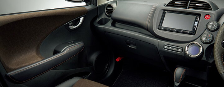 楽天市場 Honda ホンダ Fit Shuttle フィットシャトル ホンダ純正 インテリアパネル 革調 ブラウンステッチ インストルメントパネル部2点セット 14 4 次モデル De Desir De Vivre