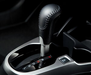 HONDA z_ FIT tBbg z_ ZNgmuiubN {vjy 2015.10`fz