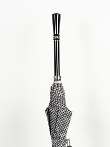 yPasottizp\beB HOUNDSTOOTH CHECK WITH LUXURY BLACK GENT'S UMBRELLA P Y P  C^AY 璹