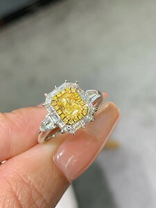 0.74ct GIAӒ菑t XNGAJbg i`CG[_Ch O ú̗\\ 0.74JbgA_ȋPBv