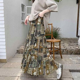 ロングスカート レディース 春夏 風 プリーツ 小花柄 コントラストカラー ドレープ フレアシルエット 軽やか 花柄プリント ビビッド カラーリング かわいい