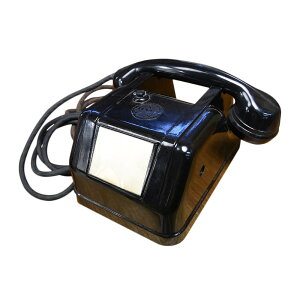 チェコ軍放出品 固定電話 TESLA 3FP15000/CSD-T52 ビンテージ チェコスロバキア military フィールドテレフォン ミリタリー 軍物 軍払い下げ品 Field Phone ミリタリーサープラス ミリタリーグッズ チェ