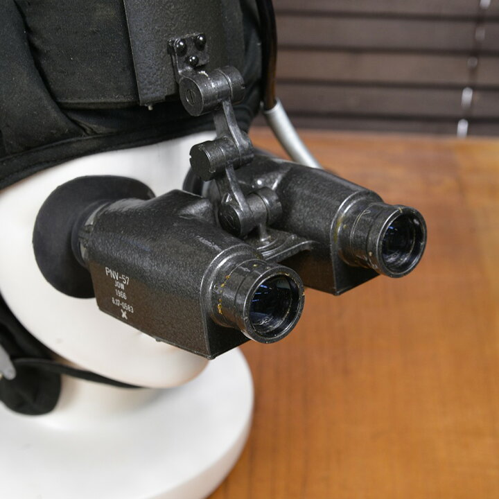 楽天市場】チェコ軍放出品 PNV-57 暗視スコープ IRリフレクター＆専用 