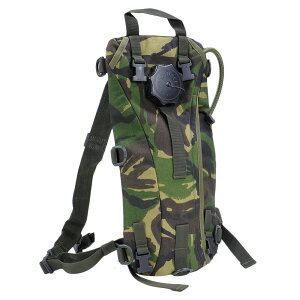イギリス軍放出品 ハイドレーションキャリア SOURCE製 3L DPM迷彩 英軍 払下げ イギリス迷彩 ハイドレーションキャリアー ハイドレーションシステムキャリア ミリタリーサープラス ミリタリー