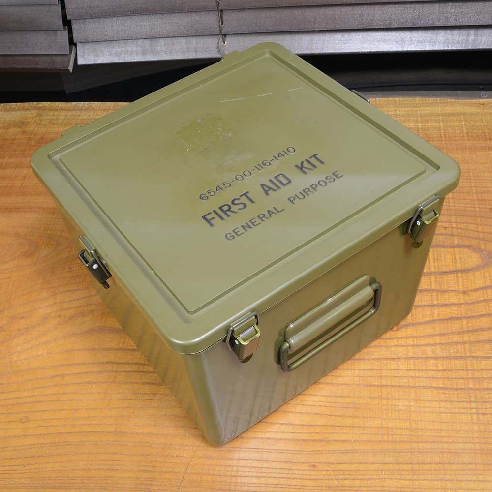 楽天市場】米軍放出品 メディカルボックス 救急箱 プラスチック樹脂製