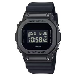 CASIO G-SHOCK GM-5600UB-1JF�y���v�z