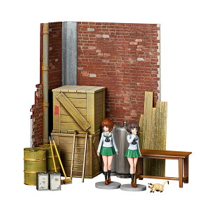 ARTPLA �A�[�g�v�� 1/24 �K�[���Y���p���c�@�[ �ŏI�� �K���[�W�Z�b�g (A) �v�����f�� �C�m�� �iZP128849�j