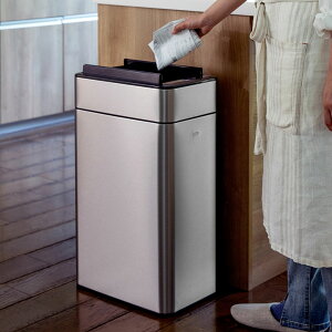 \最大8000円オフクーポン 10月27日9時59分迄/ ≪35L≫ EKO 自動で開閉センサー式ダストボックス 観音開き キッチン 分別 ダストボックス 581111