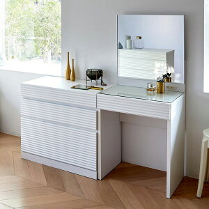 _LINEFo^500~ItN[|^ Venlo Style/tF[X^C `FXgV[Y hbT[ 60cm hbT[ ϑ  [ t[{bNX H72421