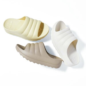 TELIC/�e���b�N ����N���E�h ���J�o���[�T���_�� �T���_�� �p���v�X C19004 �_LINE�F�����o�^�ŃN�[�|���^